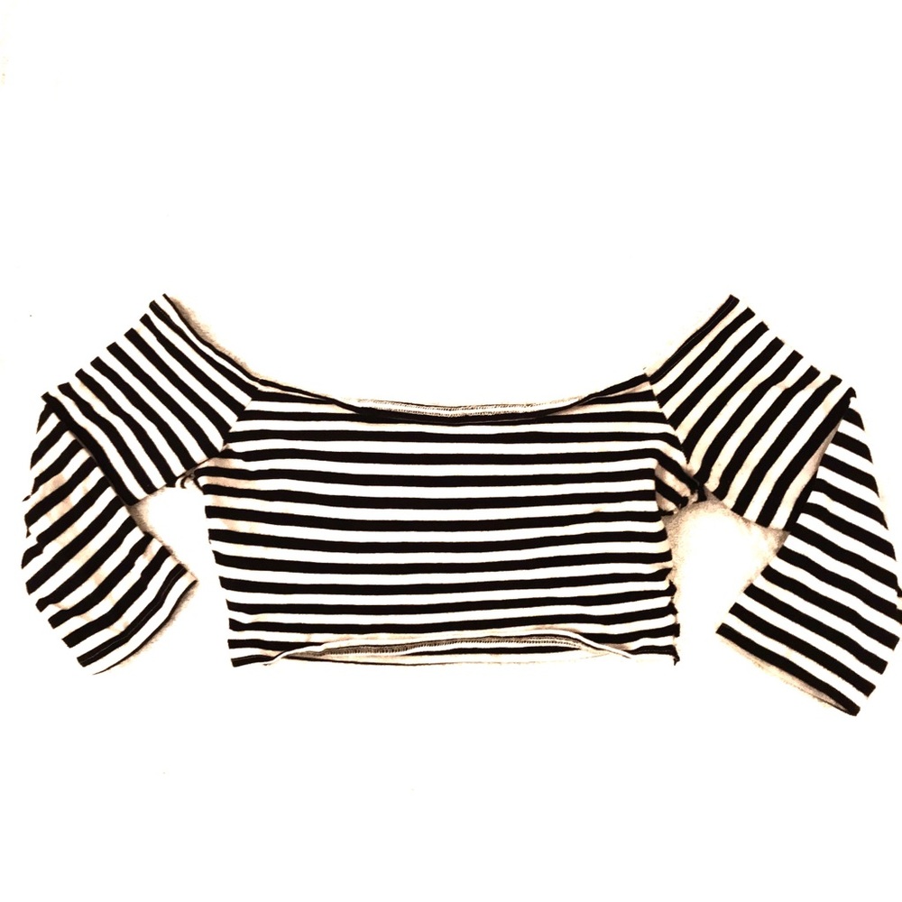 Off The Shoulder Crop top
